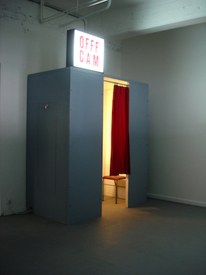 At iMAL, 2007 (photo Marc Wathieu)